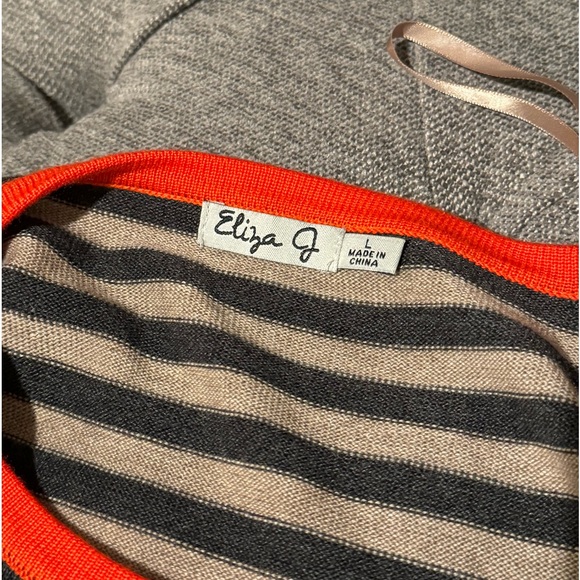 Eliza J Long Sleeve Dress, like new! Size L - Picture 2 of 2